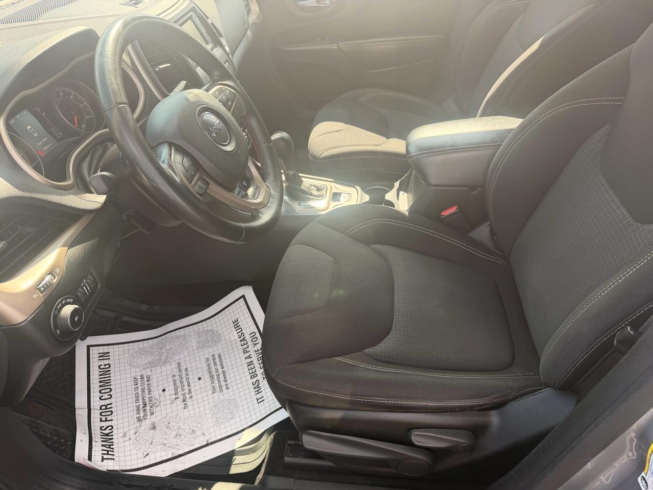 Jeep Cherokee 4WD 4dr Latitude 2015