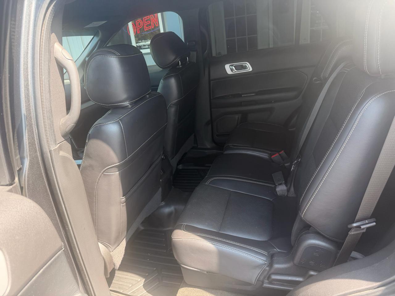 Ford Explorer 4WD 4dr Sport 2015