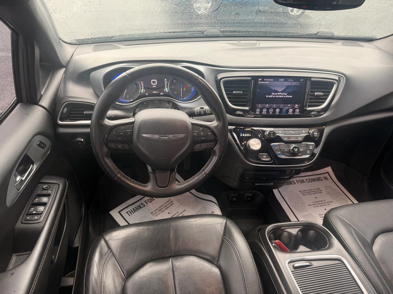 Chrysler Pacifica Touring L Plus FWD 2020