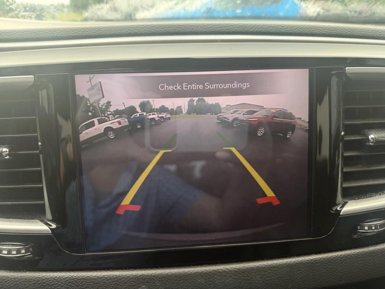 Chrysler Pacifica Touring L Plus FWD 2020