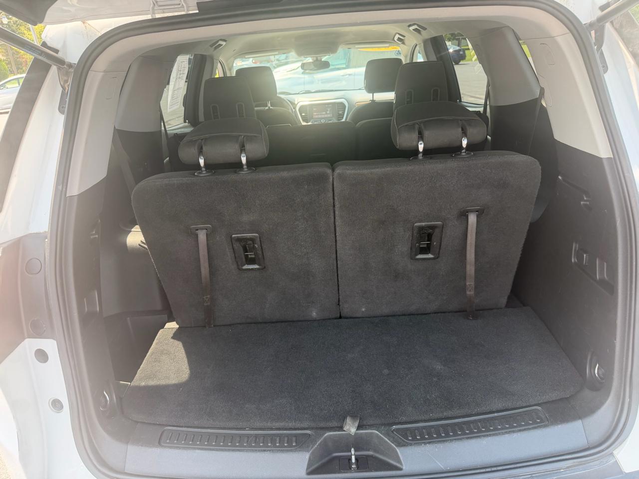 GMC Acadia FWD 4dr SLE w/SLE-1 2017