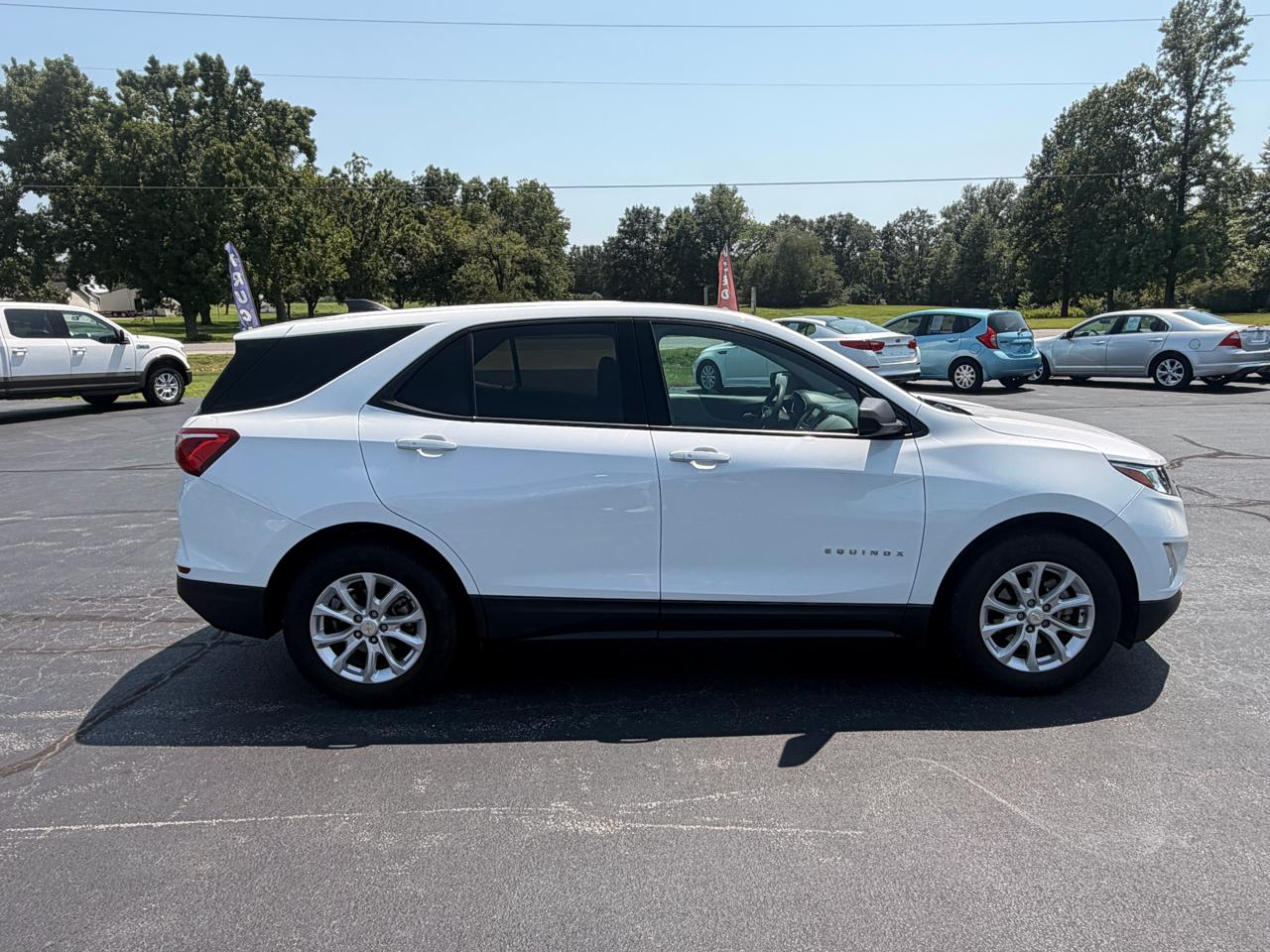 Chevrolet Equinox FWD 4dr LS w/1LS 2019