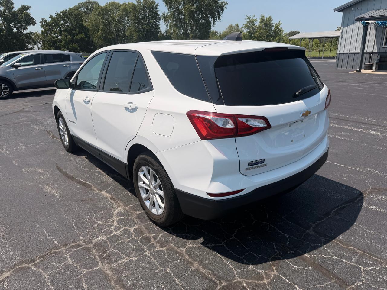 Chevrolet Equinox FWD 4dr LS w/1LS 2019