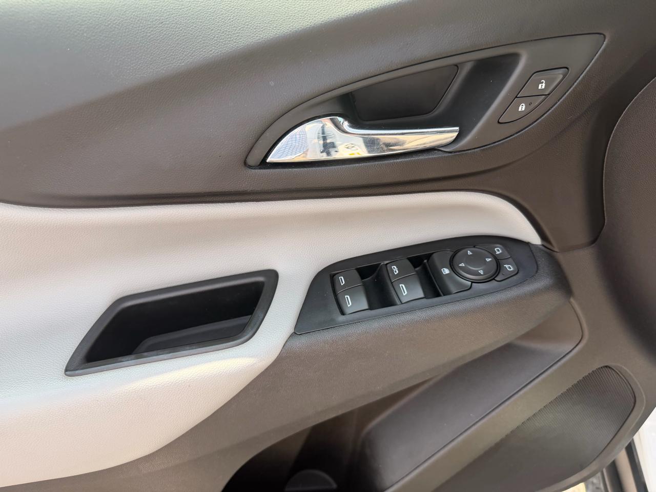 Chevrolet Equinox FWD 4dr LS w/1LS 2019