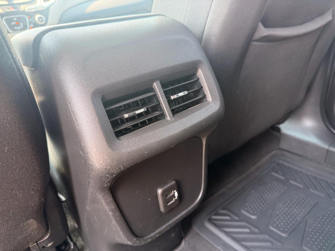 Chevrolet Equinox FWD 4dr LS w/1LS 2019
