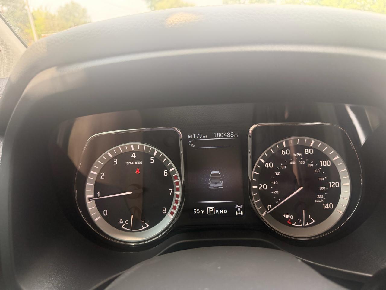 Nissan Titan 4x4 Crew Cab PRO-4X 2017