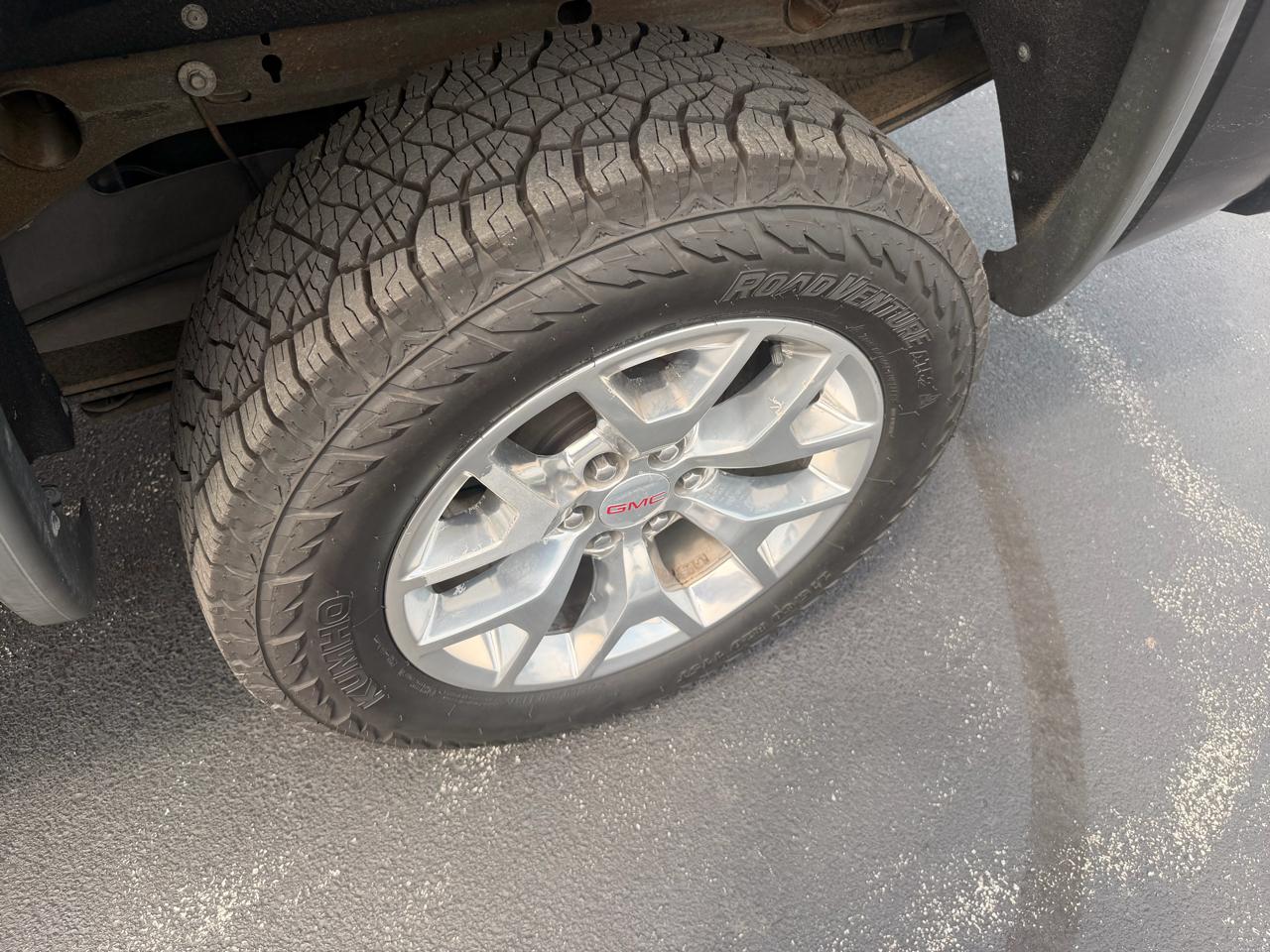 GMC Sierra 1500 4WD Crew Cab 143.5" SLT 2016
