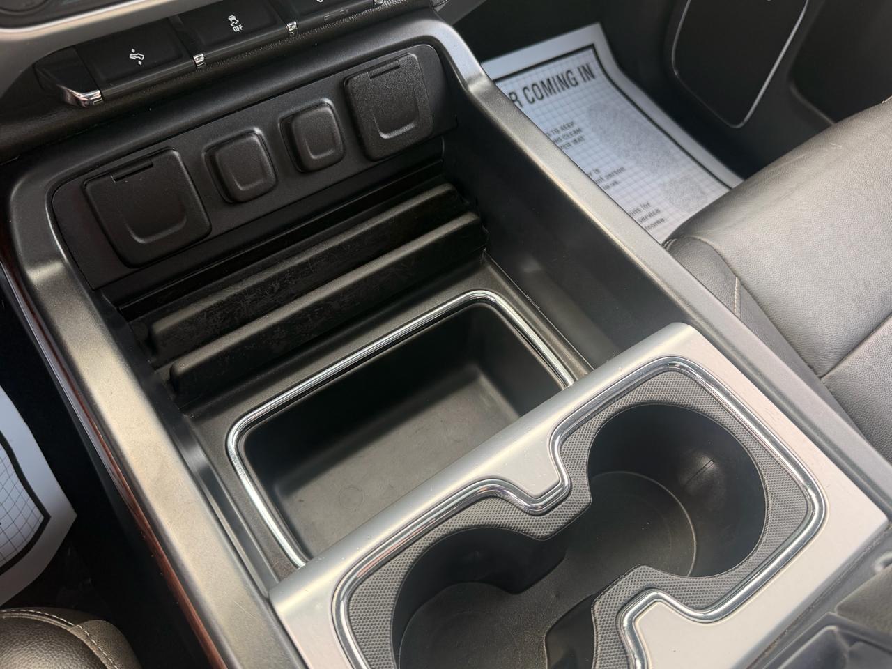 GMC Sierra 1500 4WD Crew Cab 143.5" SLT 2016