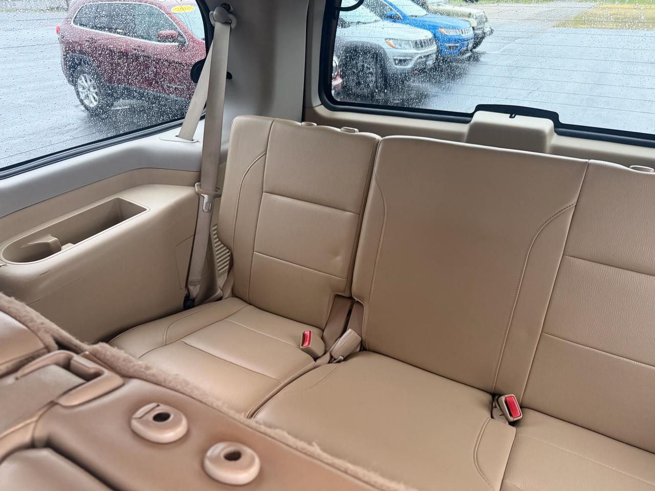 Nissan Armada 2WD 4dr Platinum 2012