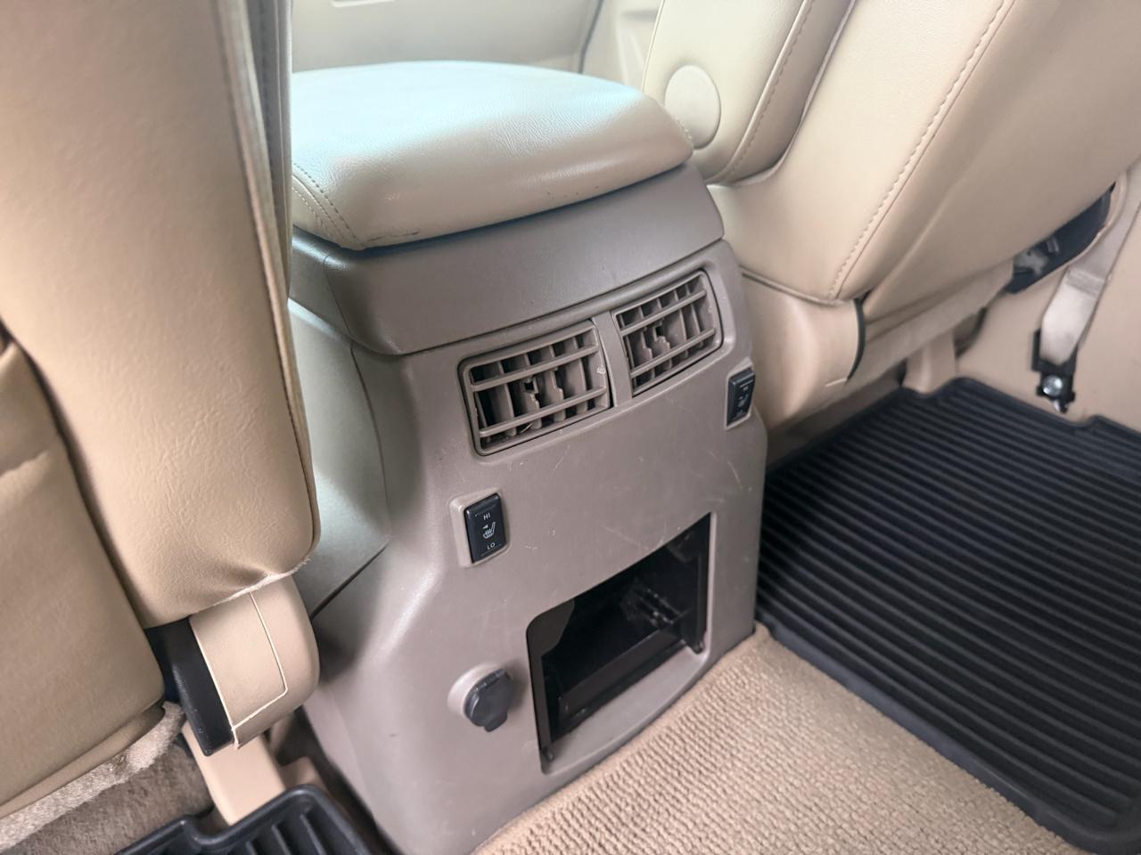 Nissan Armada 2WD 4dr Platinum 2012