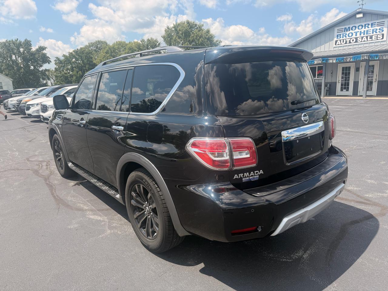 Nissan Armada 4x4 Platinum 2017