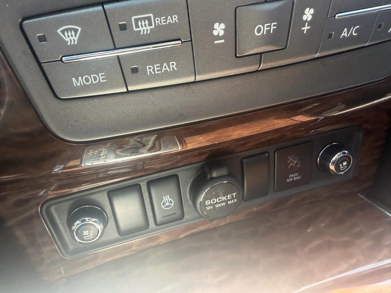 Nissan Armada 4x4 Platinum 2017