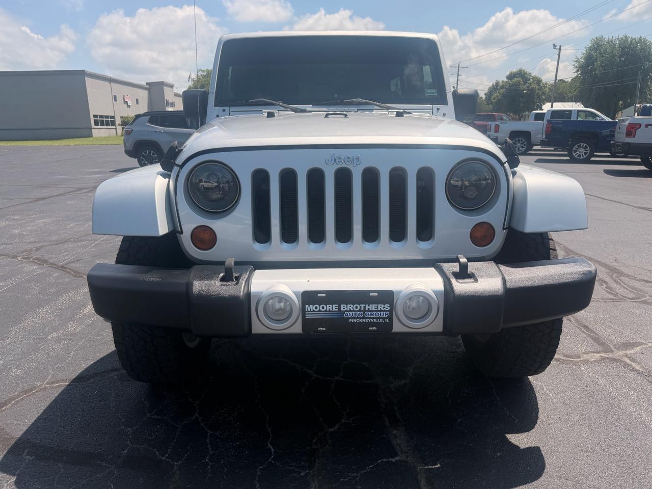 Jeep Wrangler Unlimited 4WD 4dr Sahara 2010