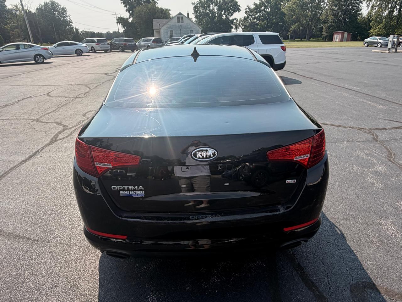 Kia Optima 4dr Sdn 2.4L Auto LX 2012