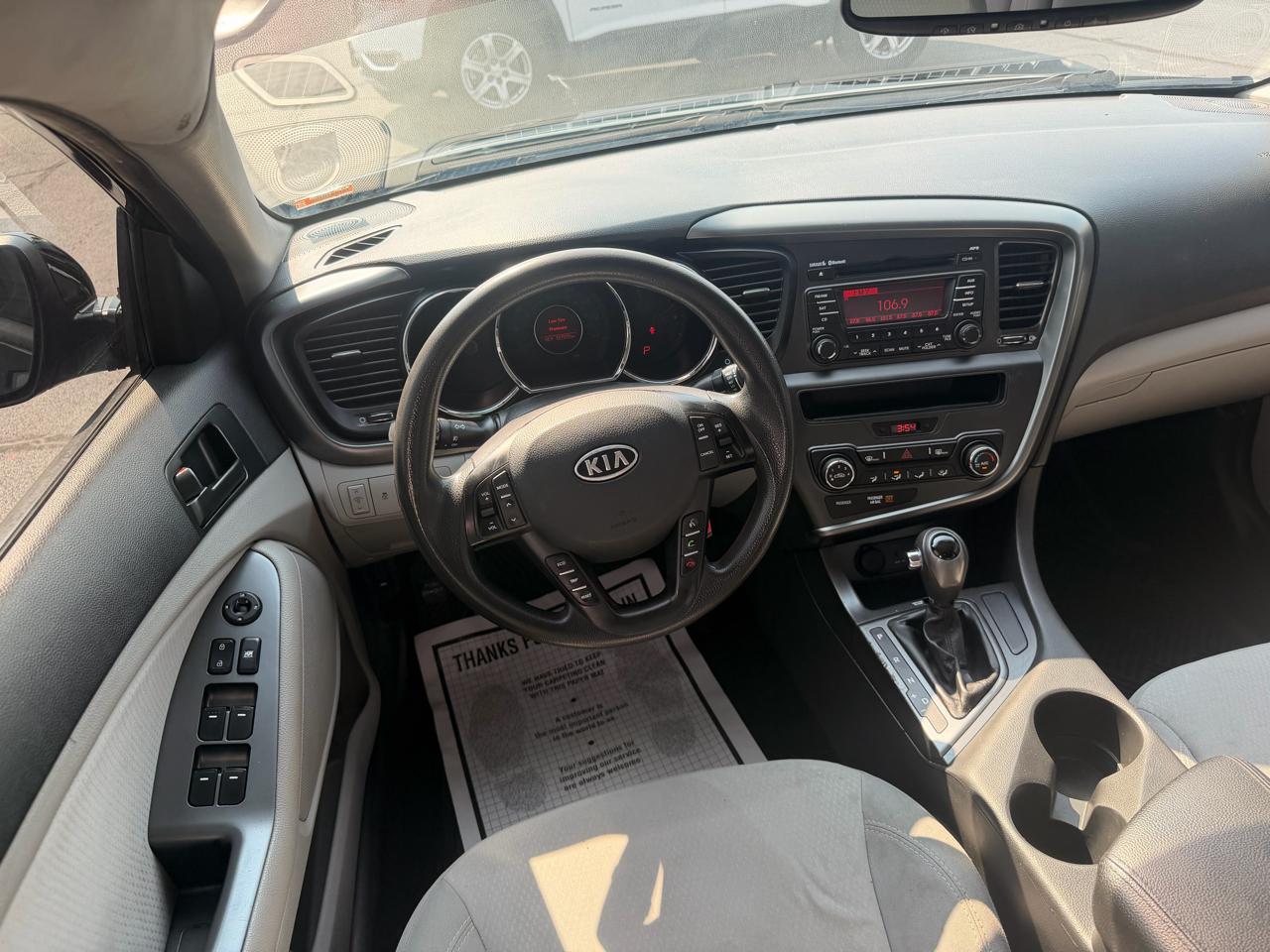 Kia Optima 4dr Sdn 2.4L Auto LX 2012