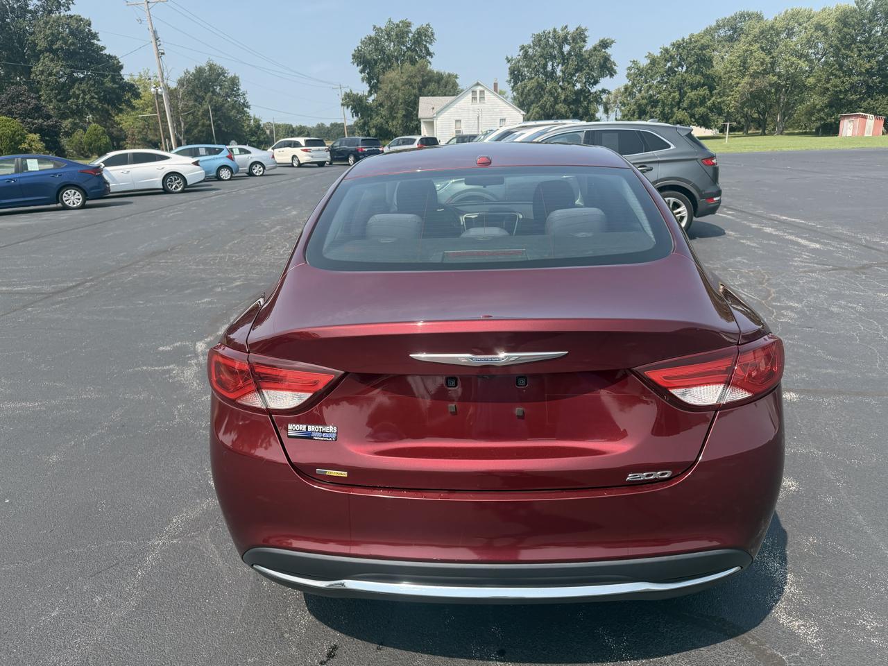 Chrysler 200 4dr Sdn Limited FWD 2016