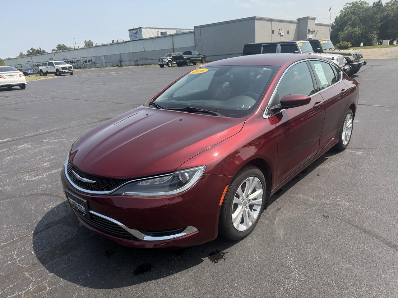 Chrysler 200 4dr Sdn Limited FWD 2016
