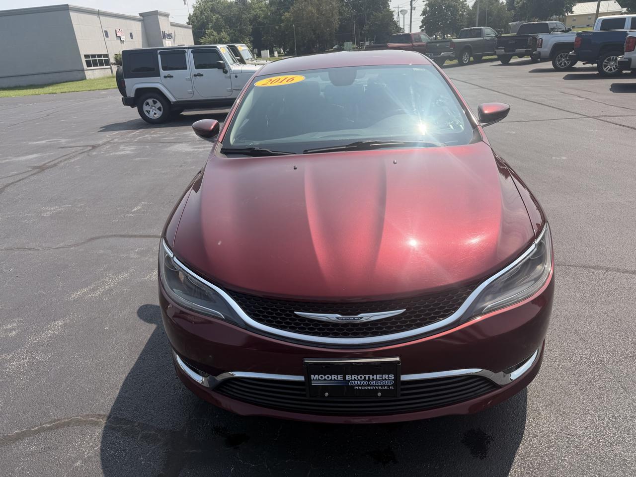 Chrysler 200 4dr Sdn Limited FWD 2016