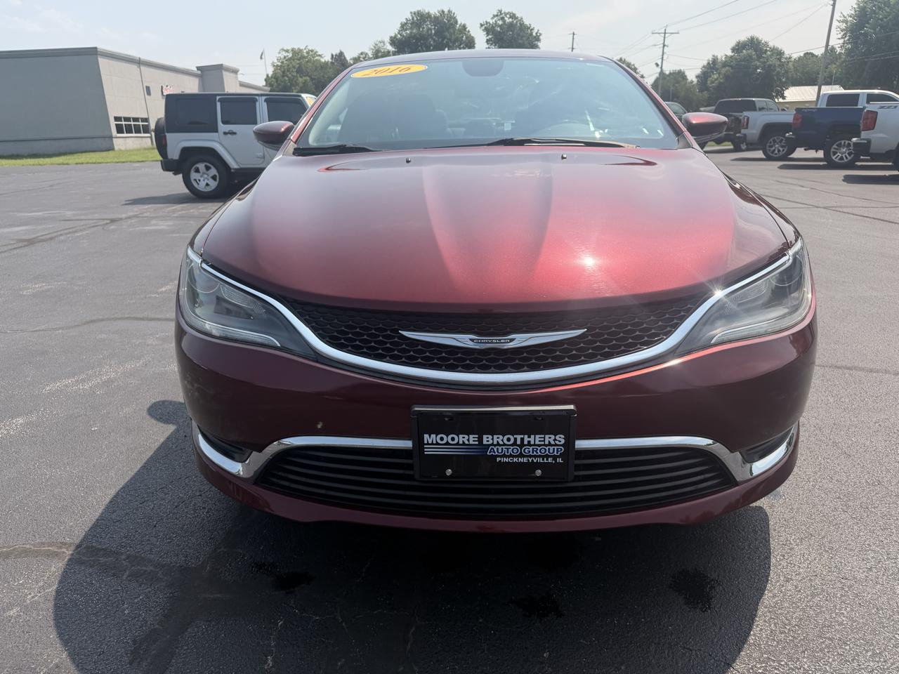 Chrysler 200 4dr Sdn Limited FWD 2016