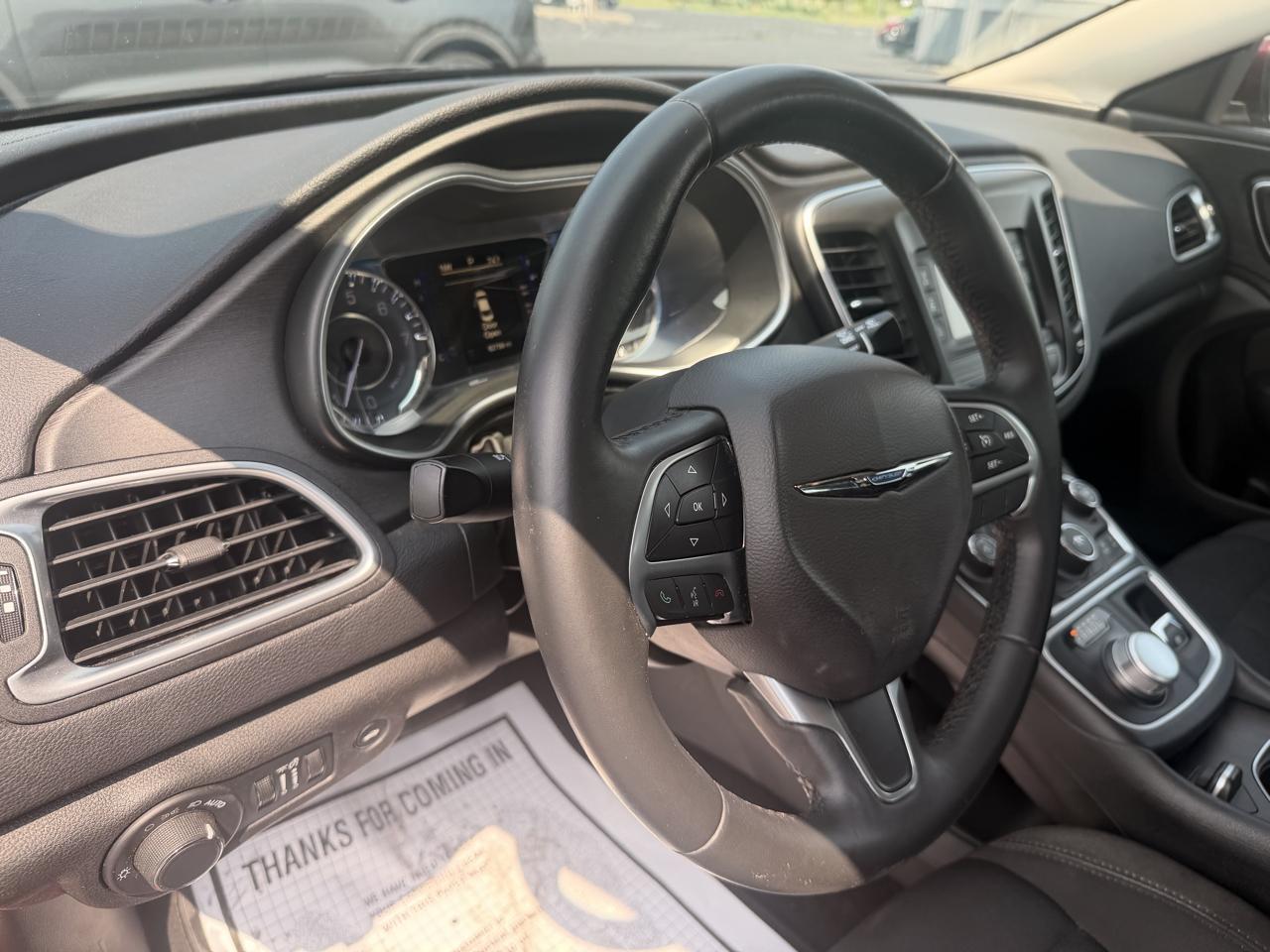 Chrysler 200 4dr Sdn Limited FWD 2016