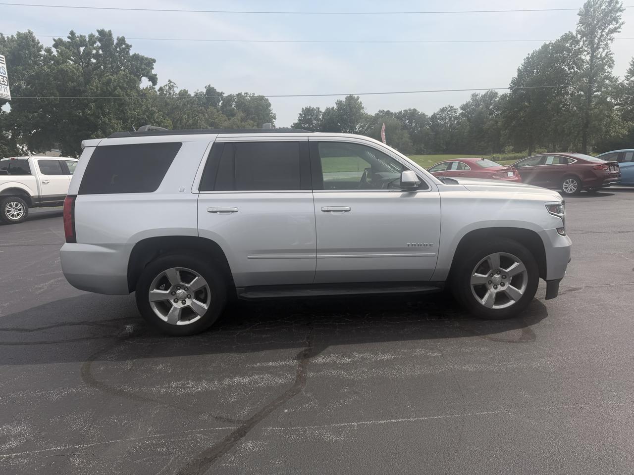 Chevrolet Tahoe 4WD 4dr LT 2016