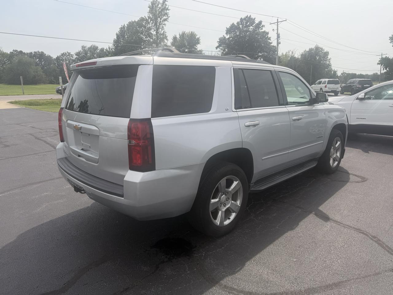 Chevrolet Tahoe 4WD 4dr LT 2016