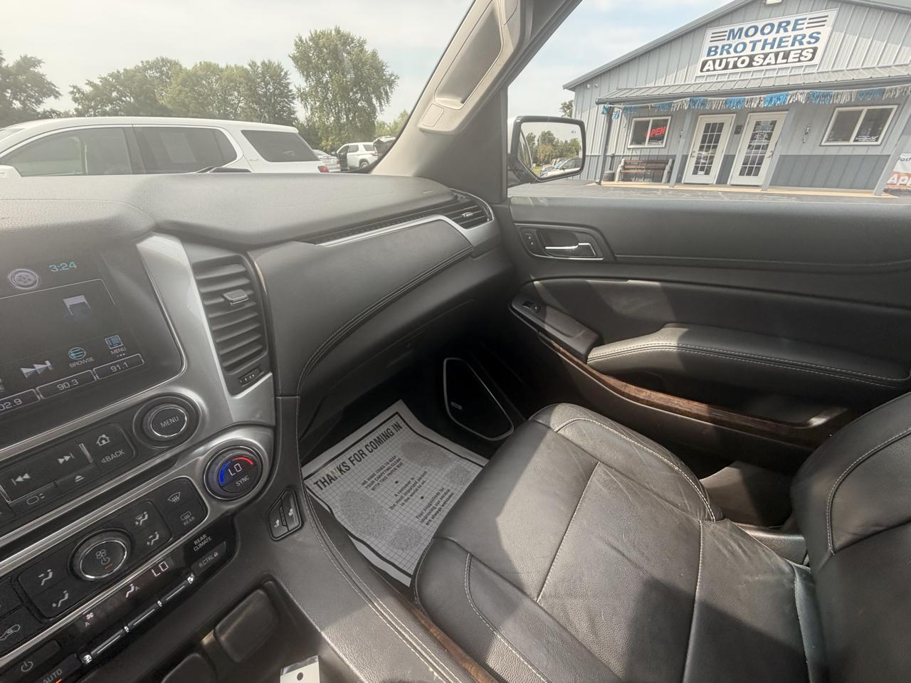 Chevrolet Tahoe 4WD 4dr LT 2016
