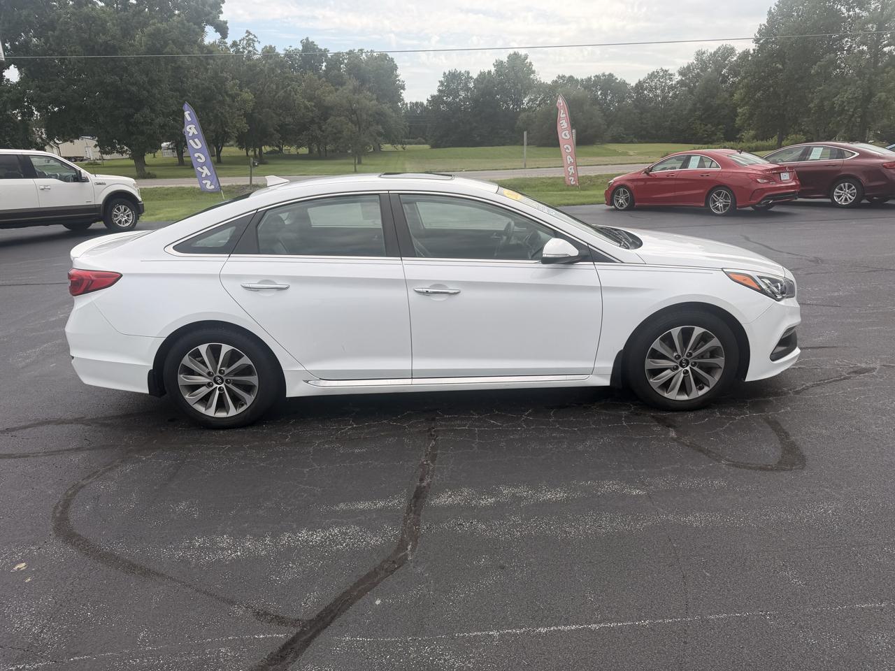 Hyundai Sonata 4dr Sdn 2.4L Sport 2015