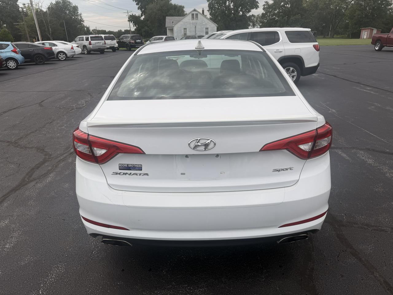 Hyundai Sonata 4dr Sdn 2.4L Sport 2015