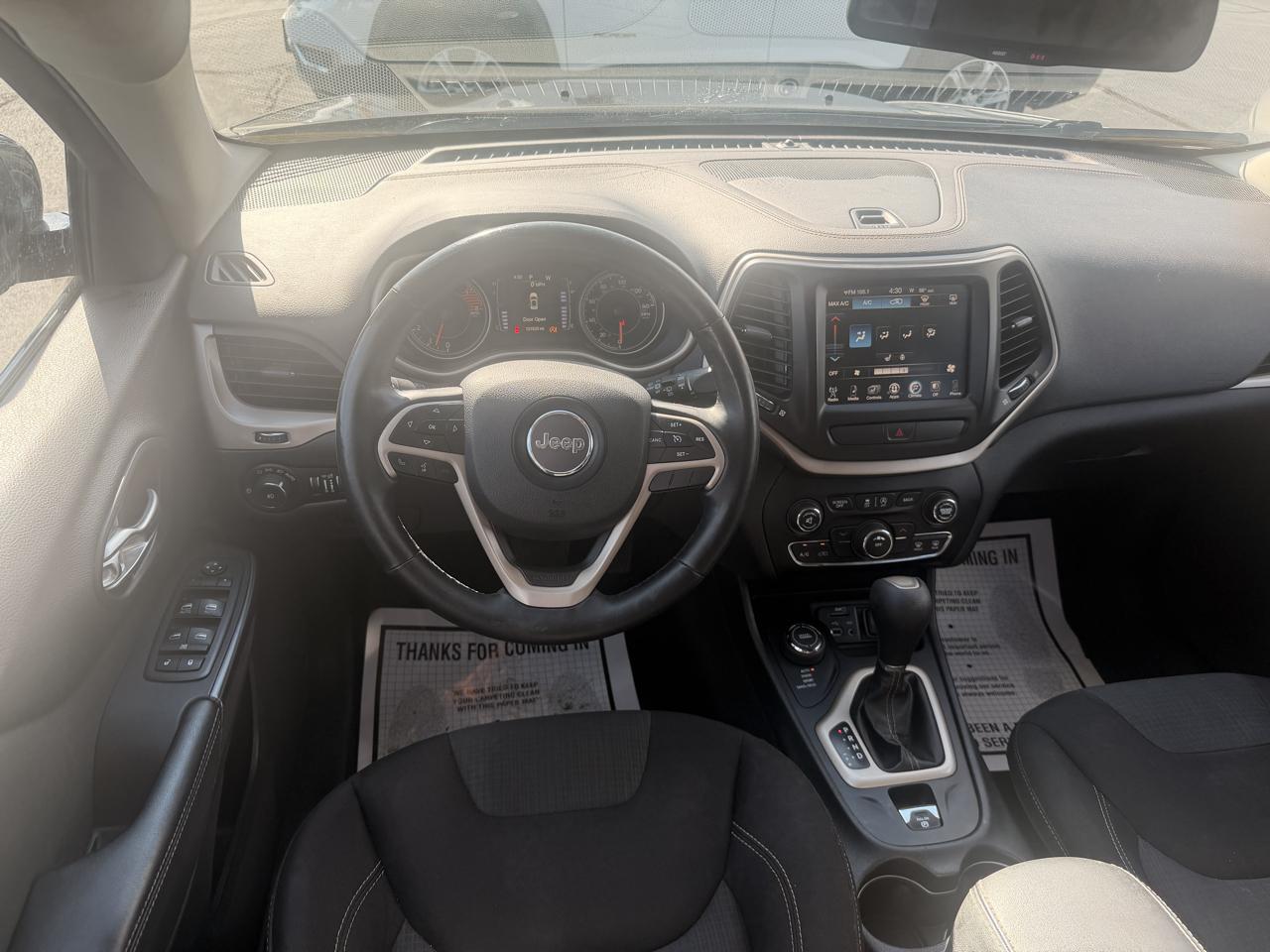 Jeep Cherokee Latitude 4x4 2017