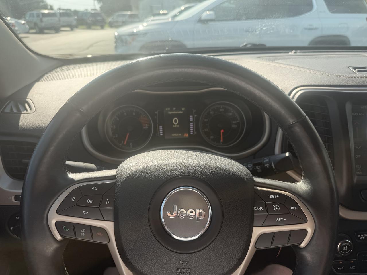 Jeep Cherokee Latitude 4x4 2017