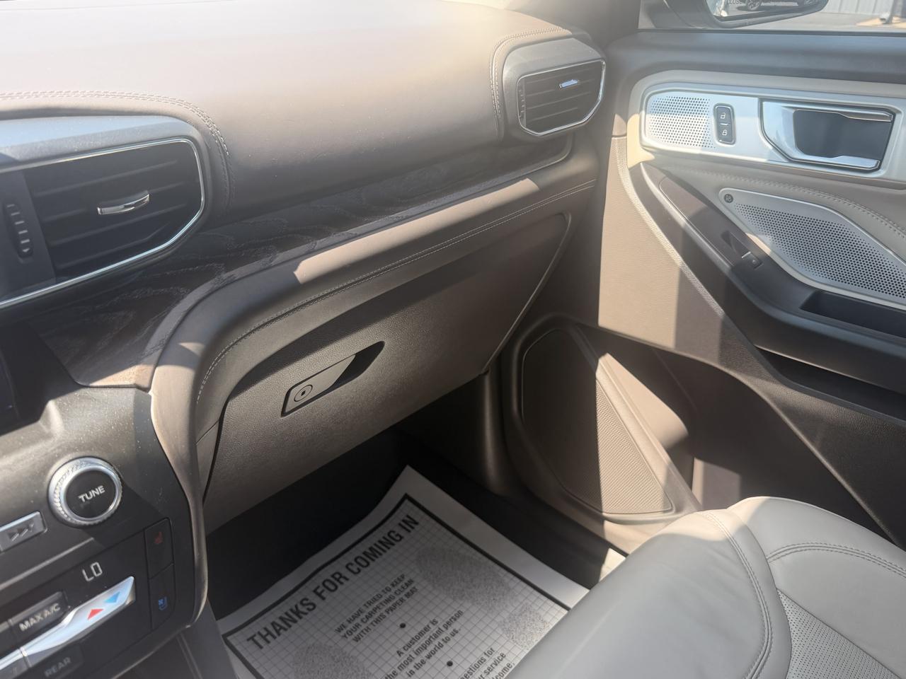 Ford Explorer Platinum 4WD 2020