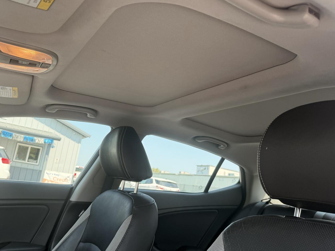 Kia Optima 4dr Sdn 2.0T Auto SX 2012