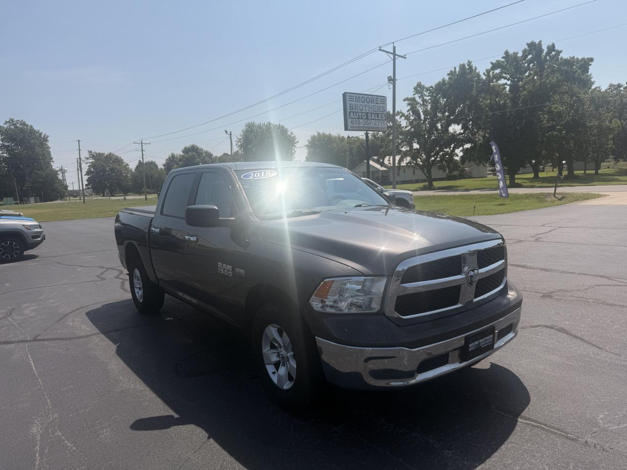 RAM 1500 SLT 4x4 Crew Cab 5'7" Box 2018