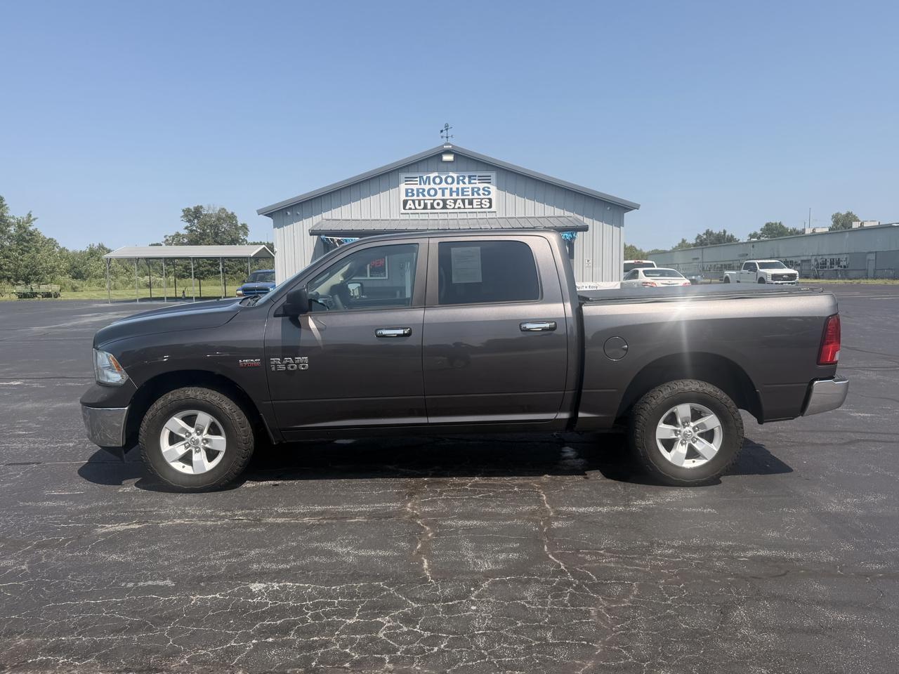 RAM 1500 SLT 4x4 Crew Cab 5'7" Box 2018