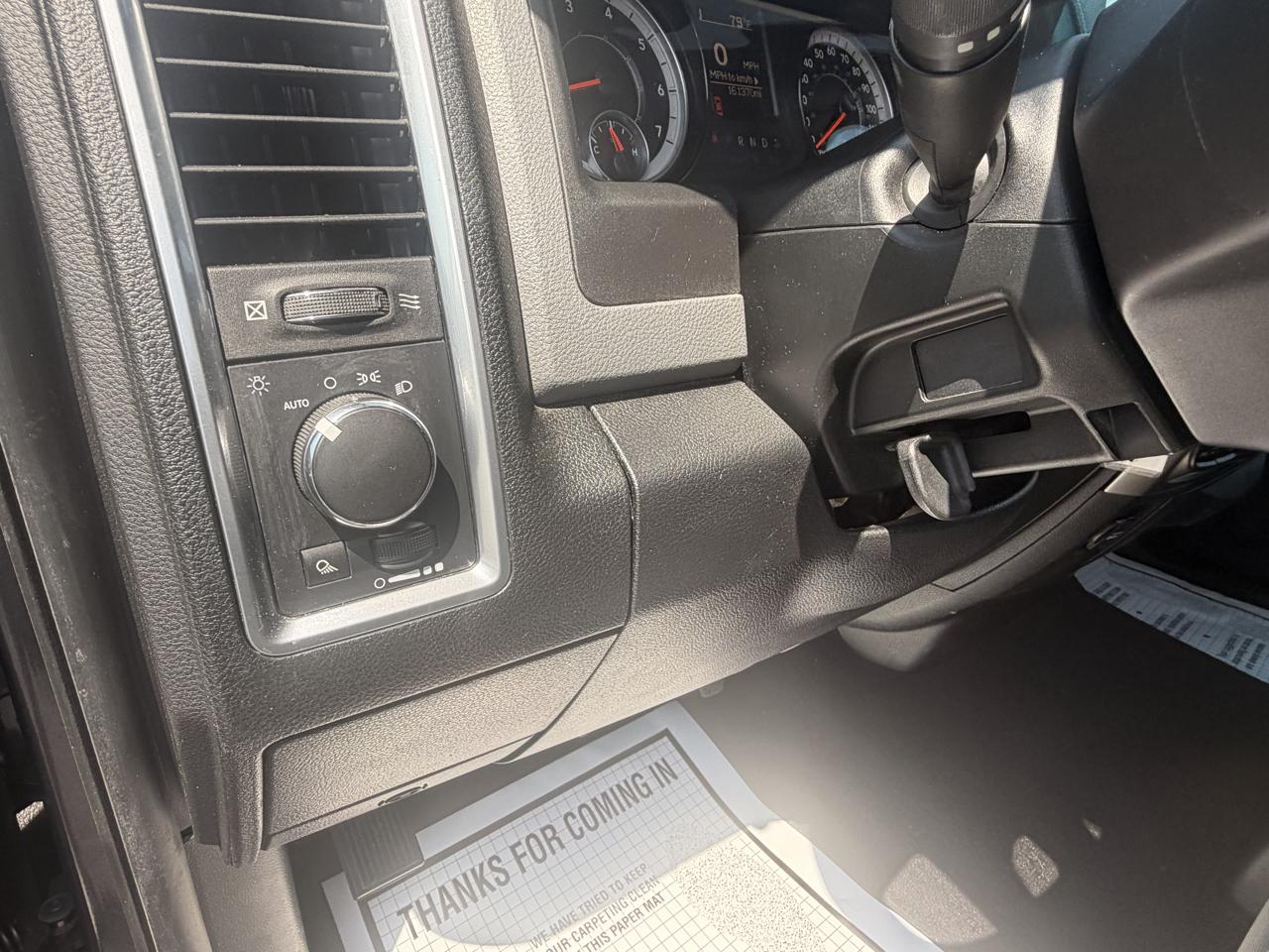 RAM 1500 SLT 4x4 Crew Cab 5'7" Box 2018