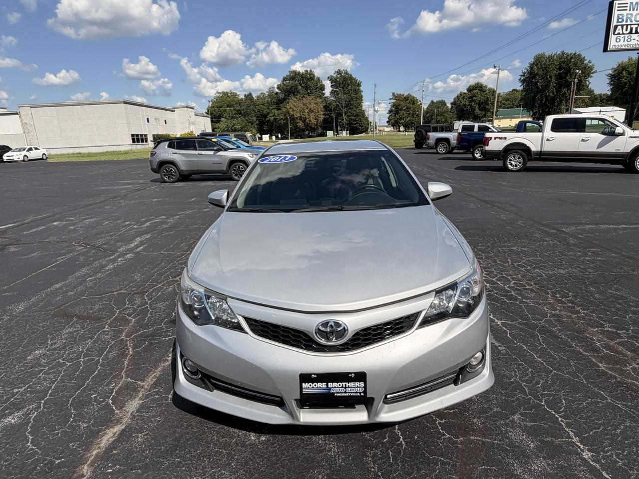Toyota Camry 4dr Sdn I4 Auto XLE (Natl) 2013