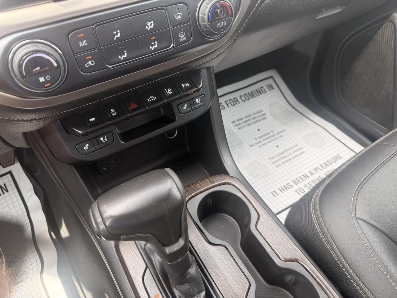 GMC Canyon 4WD Crew Cab 128.3" Denali 2019