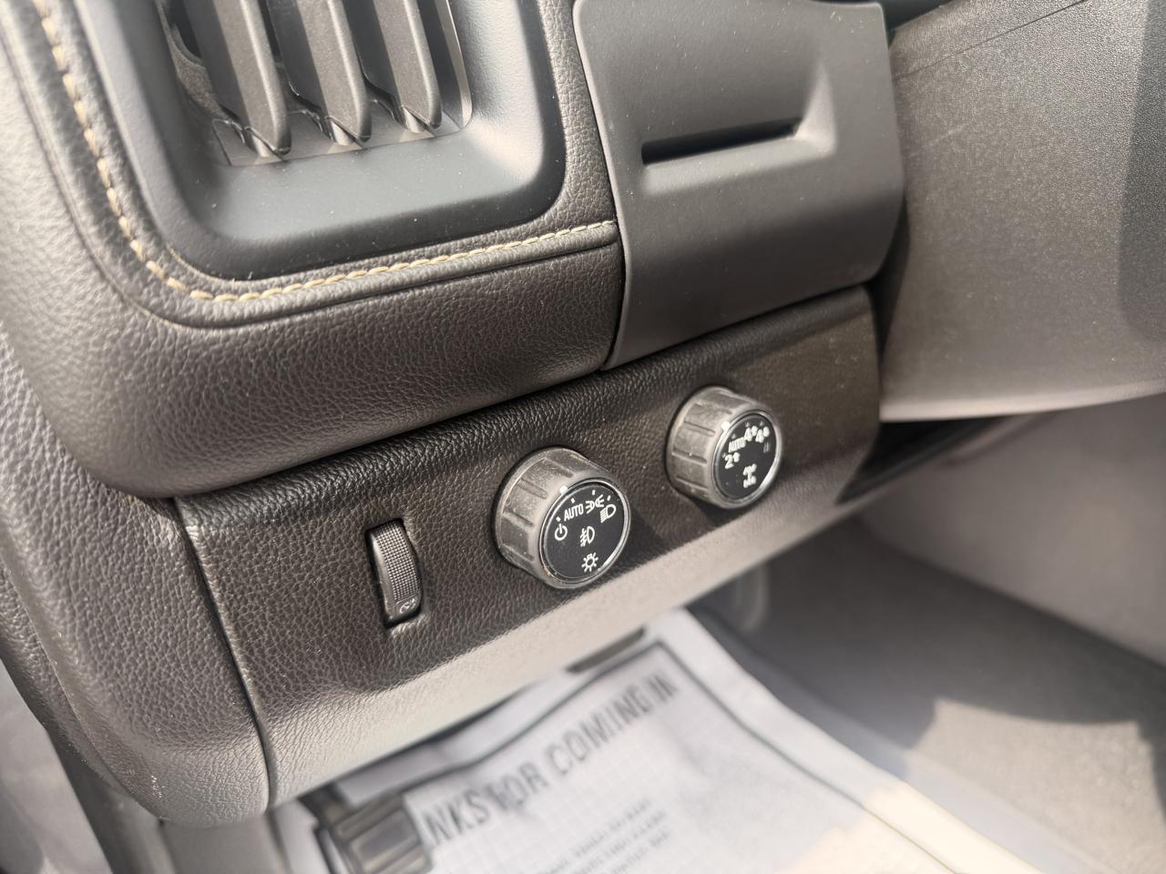 GMC Canyon 4WD Crew Cab 128.3" Denali 2019
