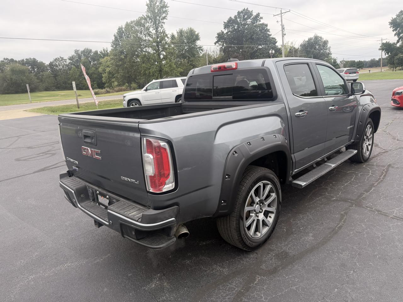 GMC Canyon 4WD Crew Cab 128.3" Denali 2019