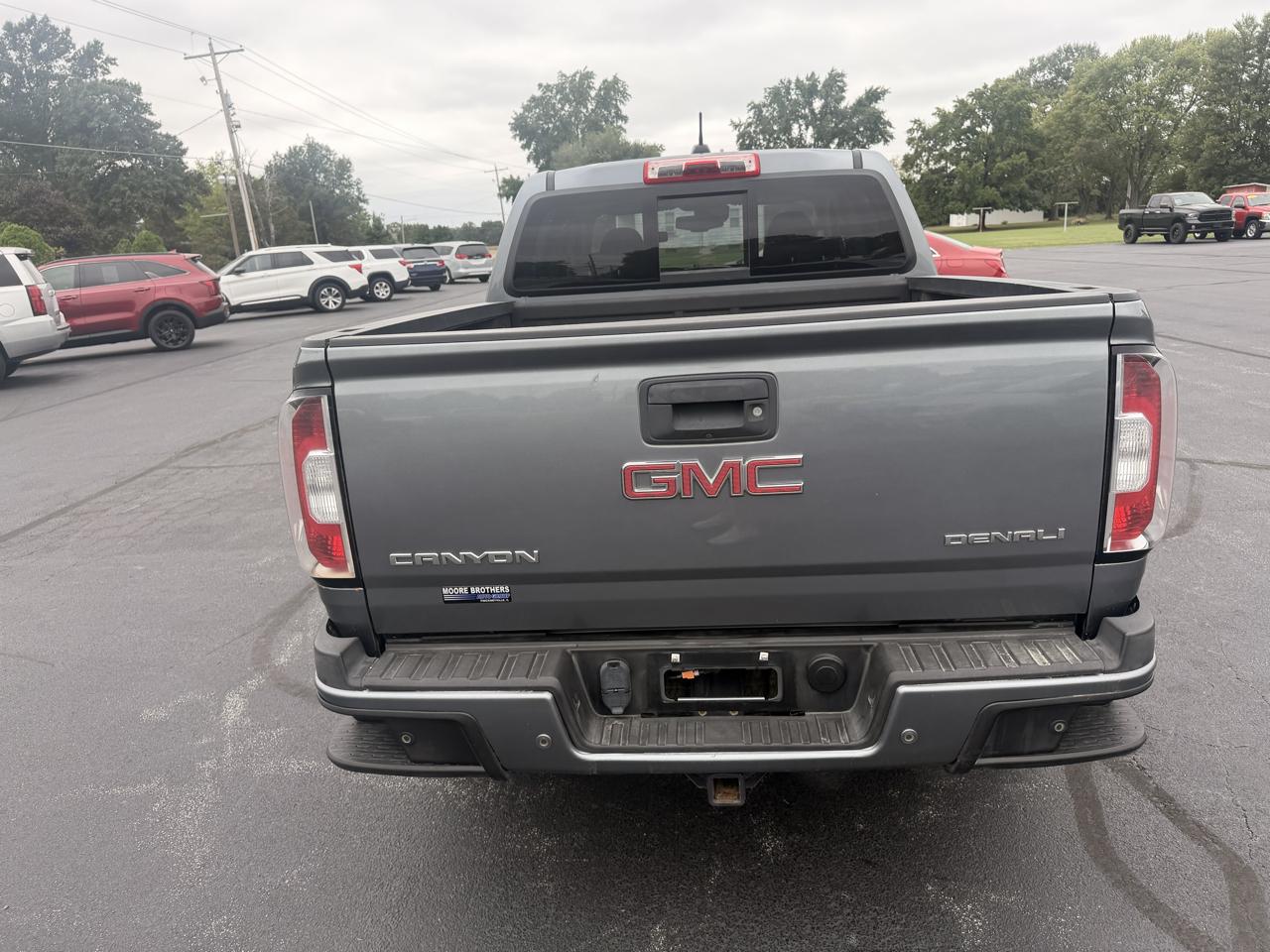 GMC Canyon 4WD Crew Cab 128.3" Denali 2019