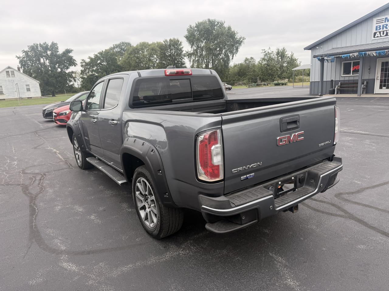 GMC Canyon 4WD Crew Cab 128.3" Denali 2019