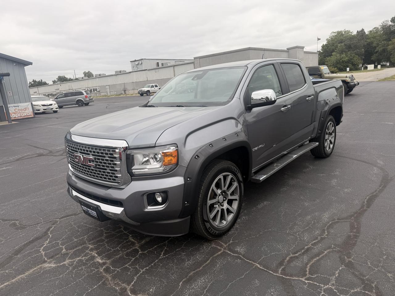 GMC Canyon 4WD Crew Cab 128.3" Denali 2019