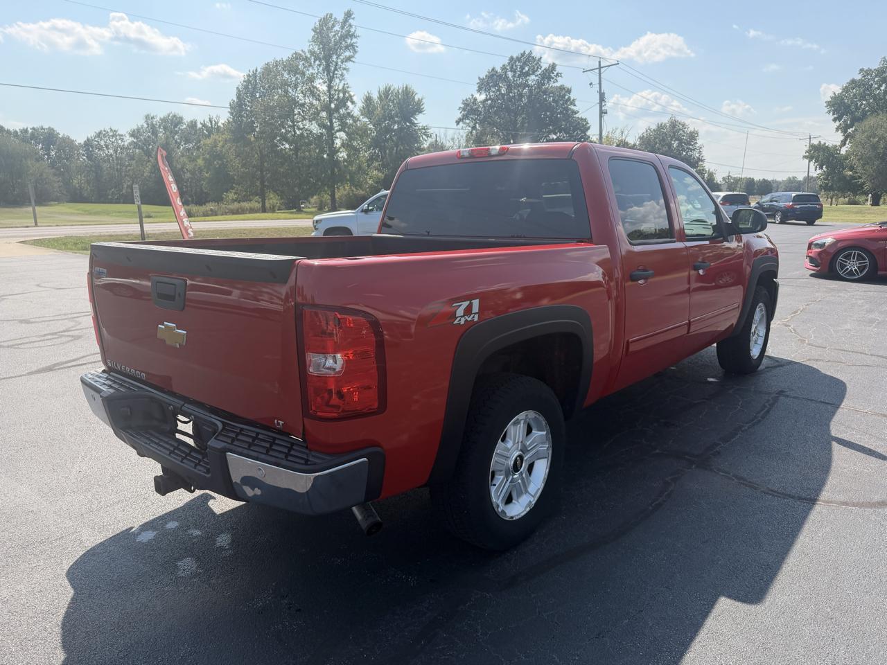 Chevrolet Silverado 1500 4WD Crew Cab 143.5" LT 2012