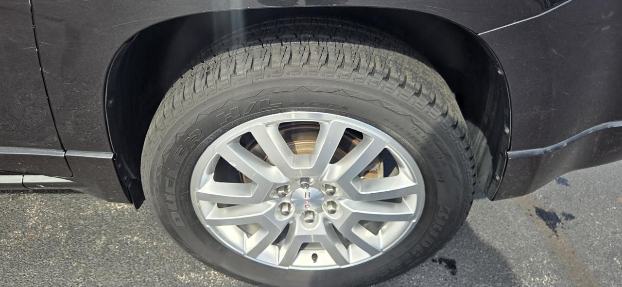 GMC Acadia AWD 4dr Denali 2015