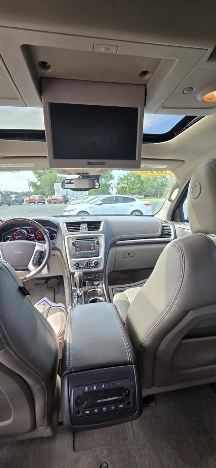 GMC Acadia AWD 4dr Denali 2015
