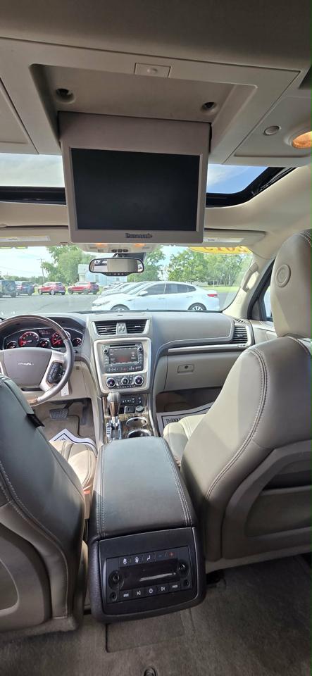 GMC Acadia AWD 4dr Denali 2015