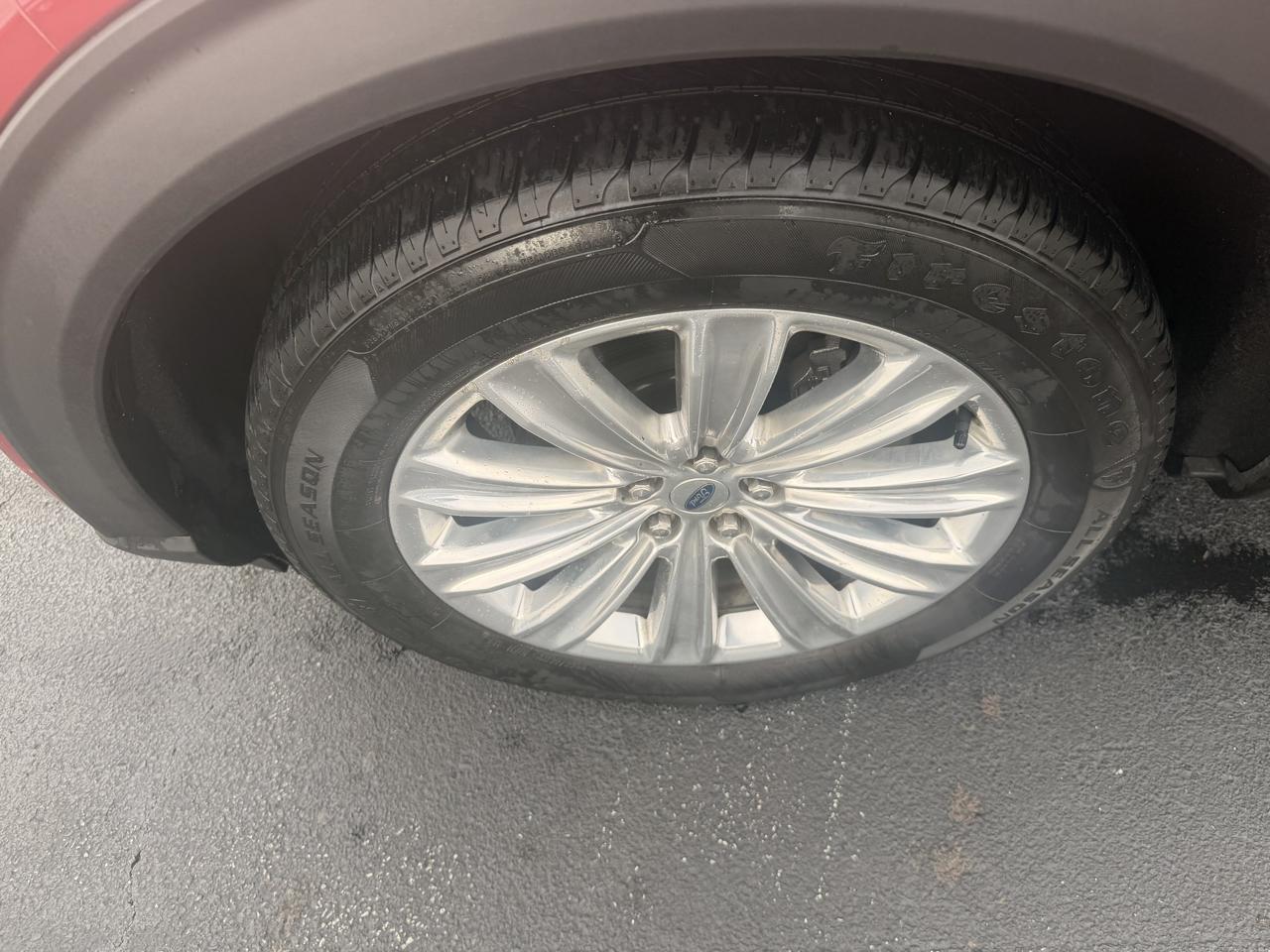 Ford Explorer Limited RWD 2020