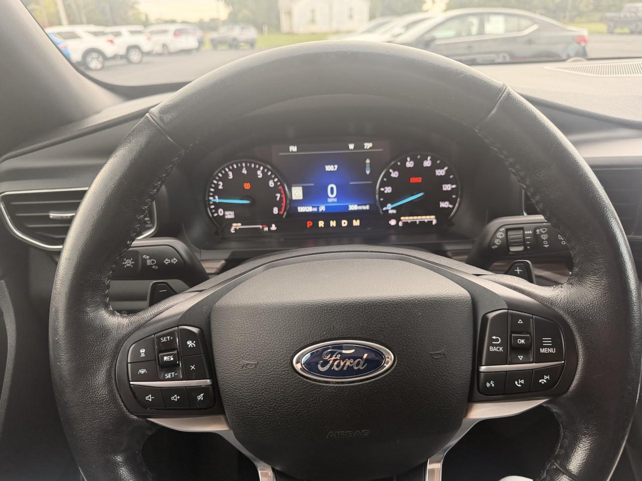Ford Explorer Limited RWD 2020