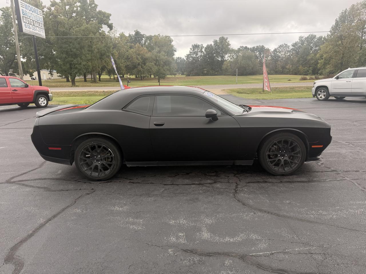 Dodge Challenger SXT Coupe 2017